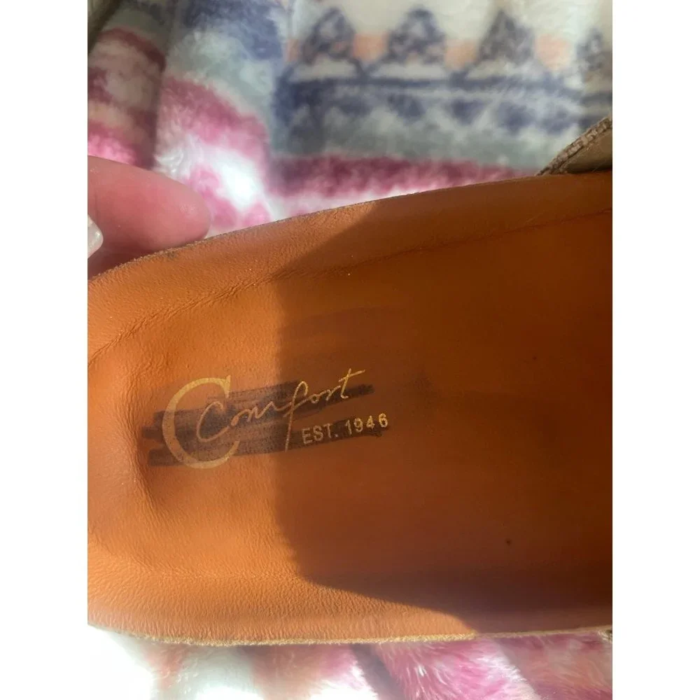 Sandals - Picture 6 of 7